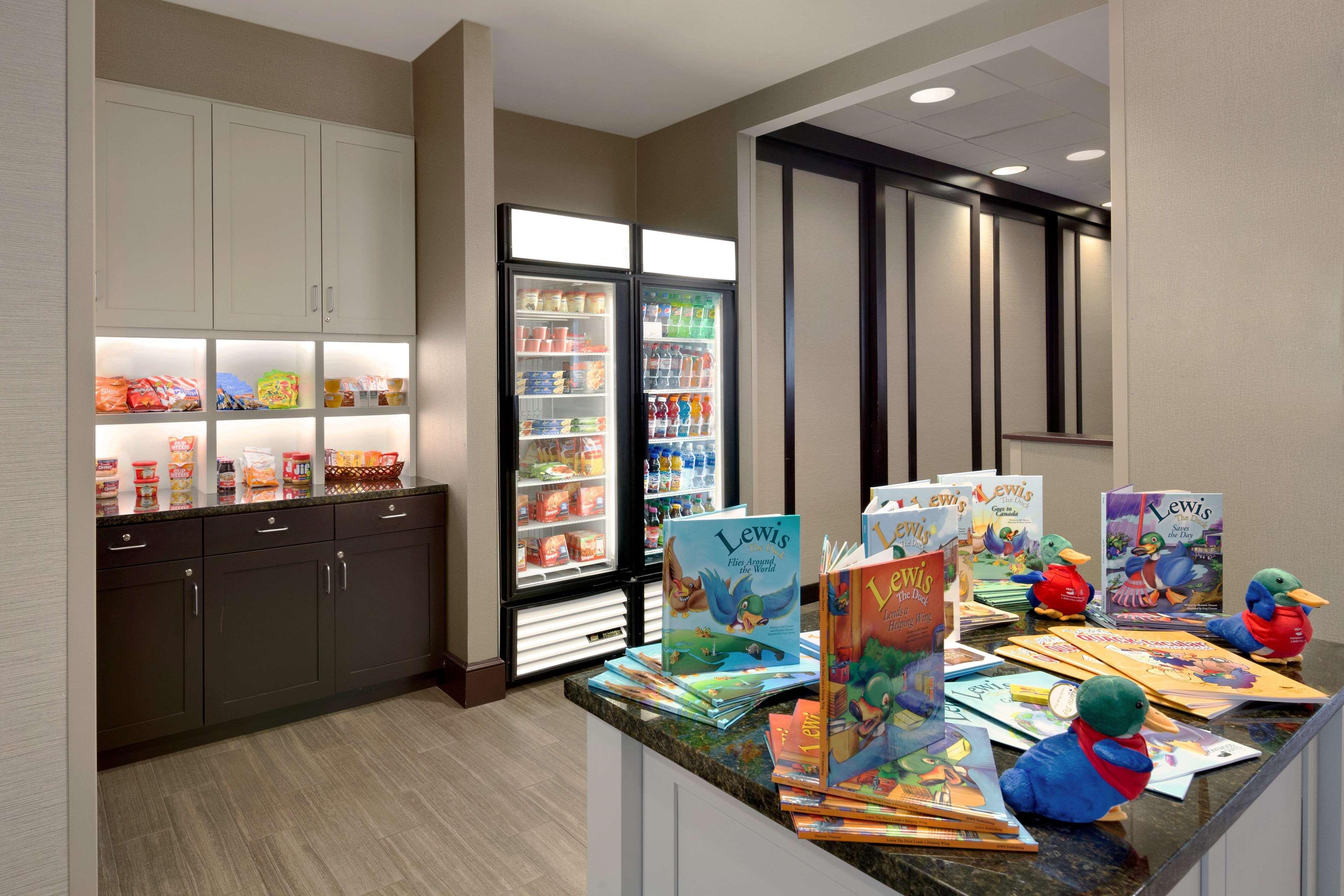 Homewood Suites By Hilton York Εξωτερικό φωτογραφία