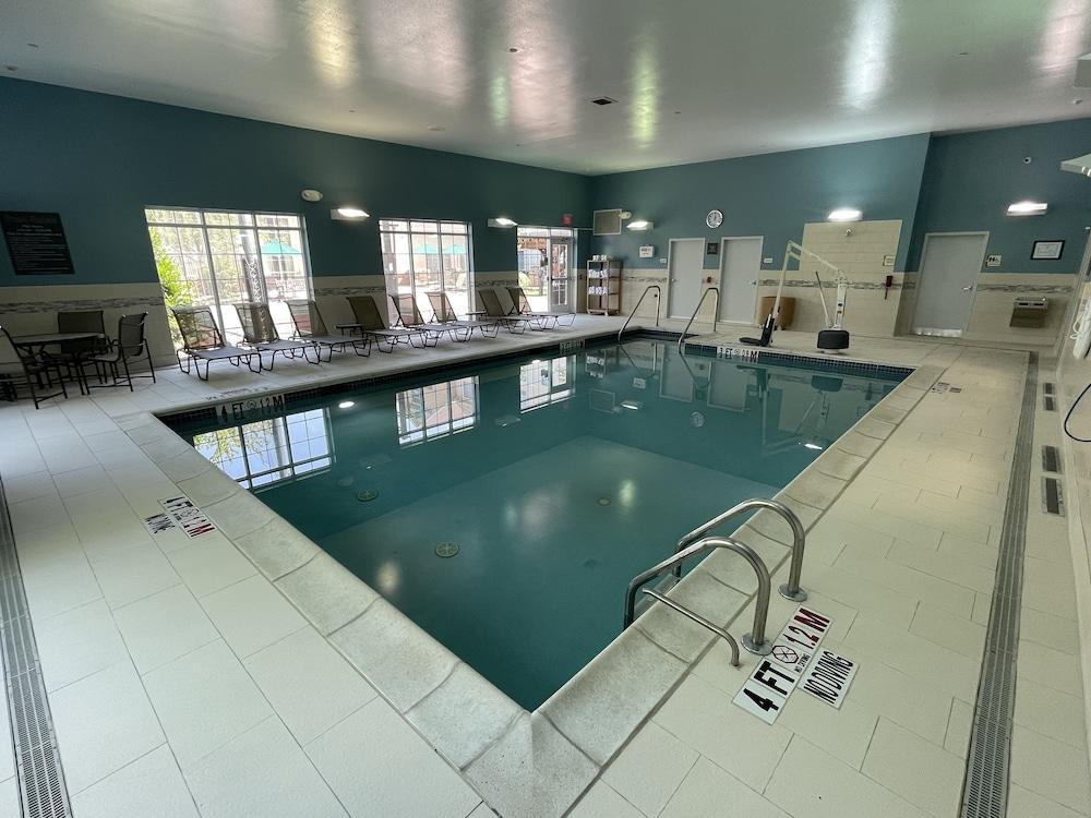 Homewood Suites By Hilton York Εξωτερικό φωτογραφία