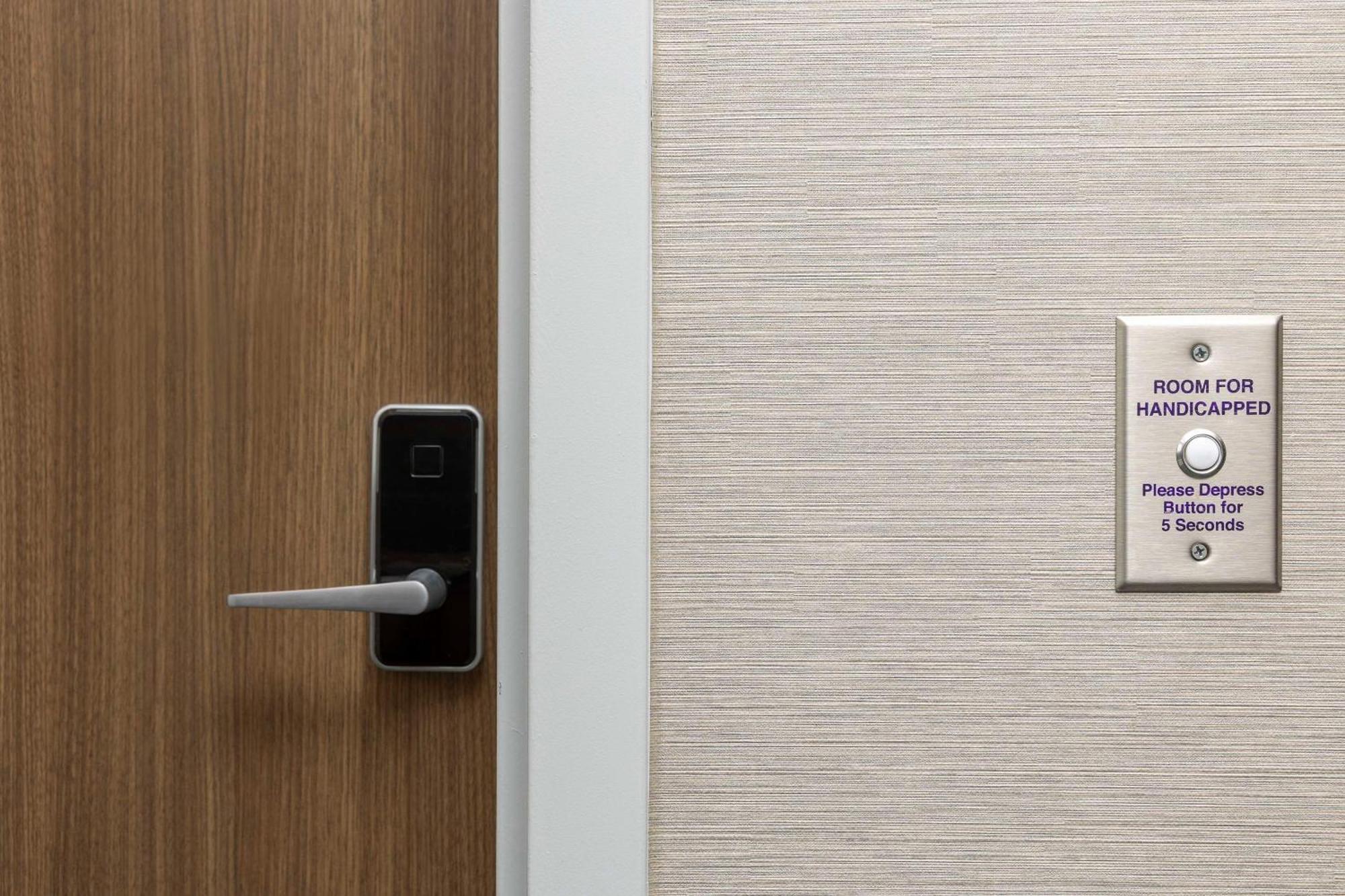 Homewood Suites By Hilton York Εξωτερικό φωτογραφία