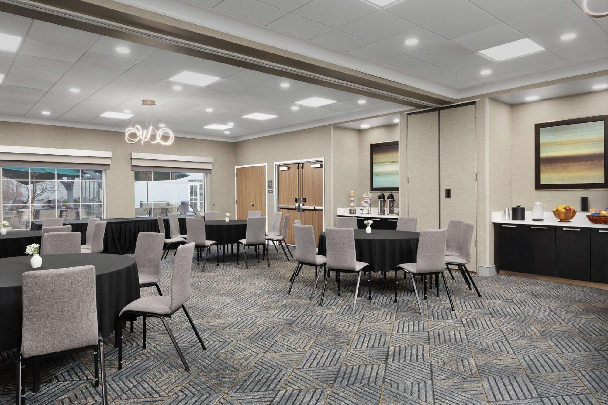 Homewood Suites By Hilton York Εξωτερικό φωτογραφία