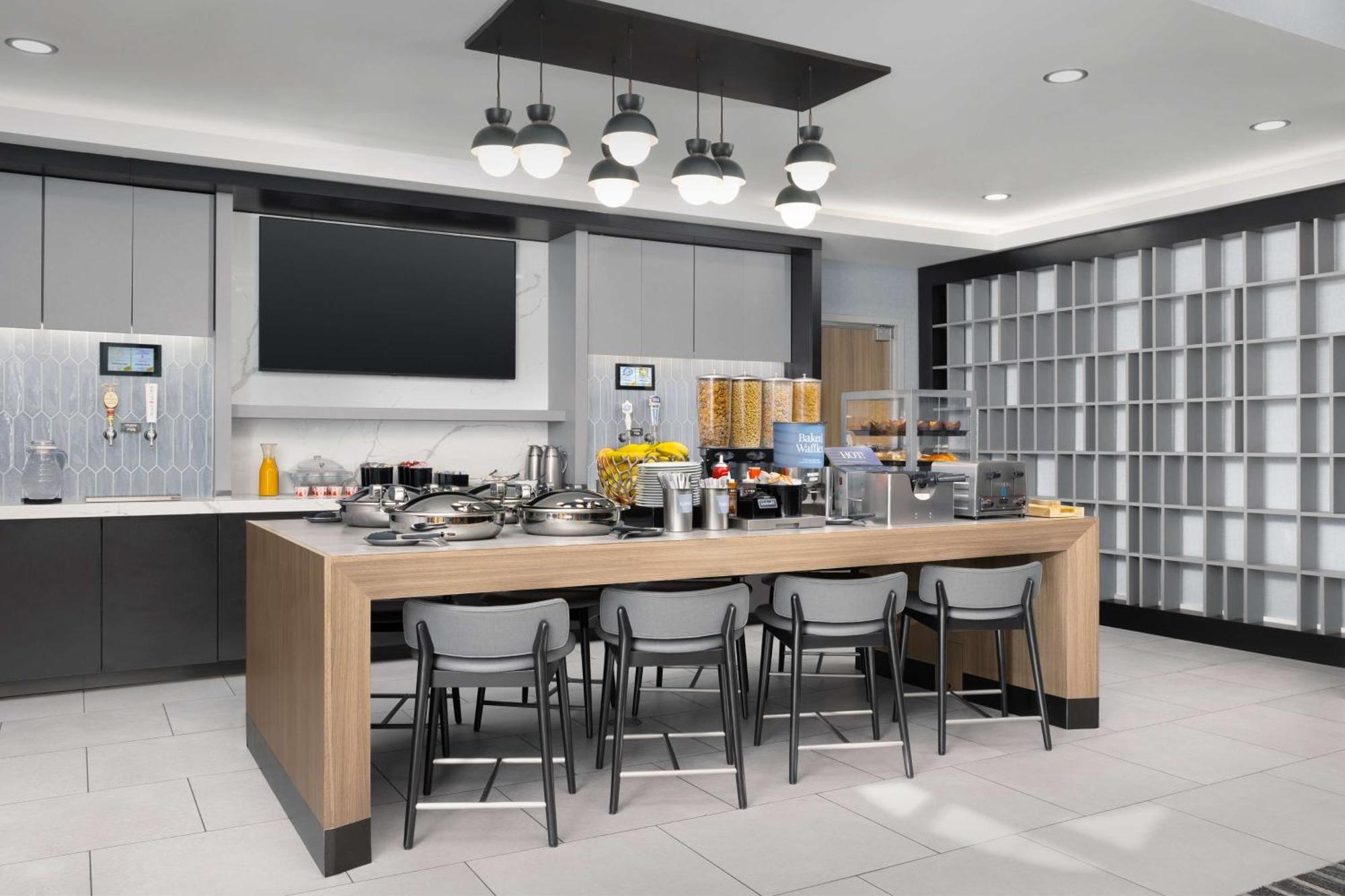 Homewood Suites By Hilton York Εξωτερικό φωτογραφία